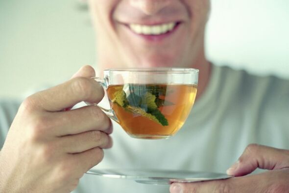 Herbal tea for treating prostatitis